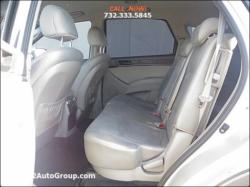Used 2010 Hyundai Veracruz GLS image 11