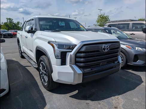 Used 2024 Toyota Tundra Limited AWD/4WD image 2
