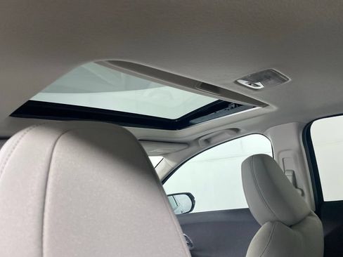 Used 2022 Honda HR-V EX image 15