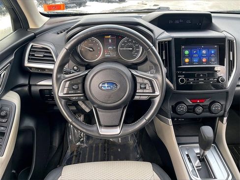 Used 2021 Subaru Forester Premium image 16