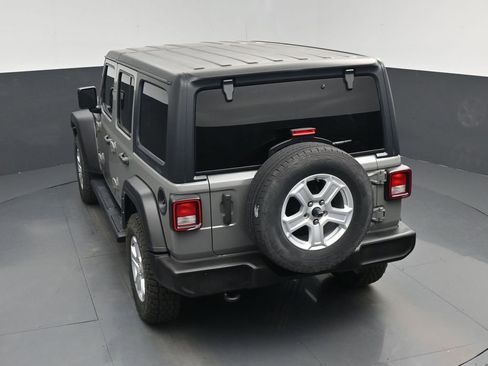 Used 2023 Jeep Wrangler Sport S image 23