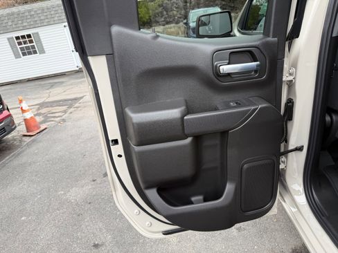 New 2026 GMC Sierra 1500 Pro w/ Graphite Edition image 17