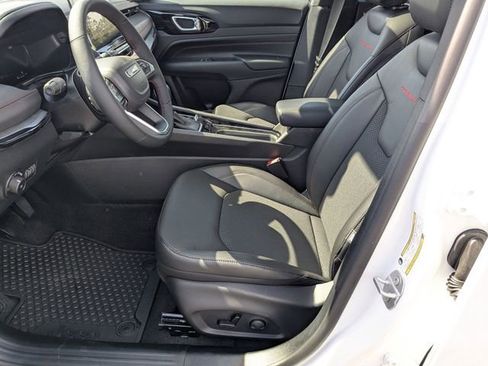 New 2026 Jeep Compass Trailhawk AWD/4WD image 12