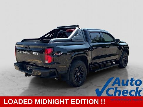 Used 2025 Chevrolet Colorado Z71 w/ Midnight Edition AWD/4WD image 7