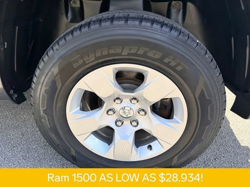 Used 2021 RAM 1500 Big Horn RWD image 28