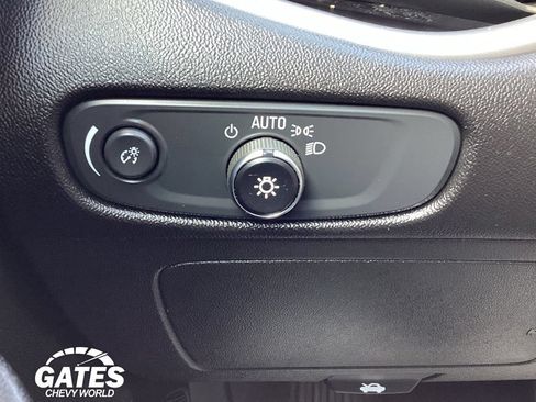 Used 2024 Chevrolet Malibu LT FWD image 20