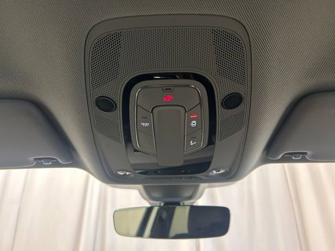 Used 2023 Audi Q5 2.0T Premium w/ Convenience Package image 18