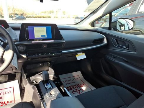 New 2026 Toyota Prius LE image 7