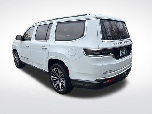 Used 2022 Jeep Grand Wagoneer Series III AWD/4WD image 7