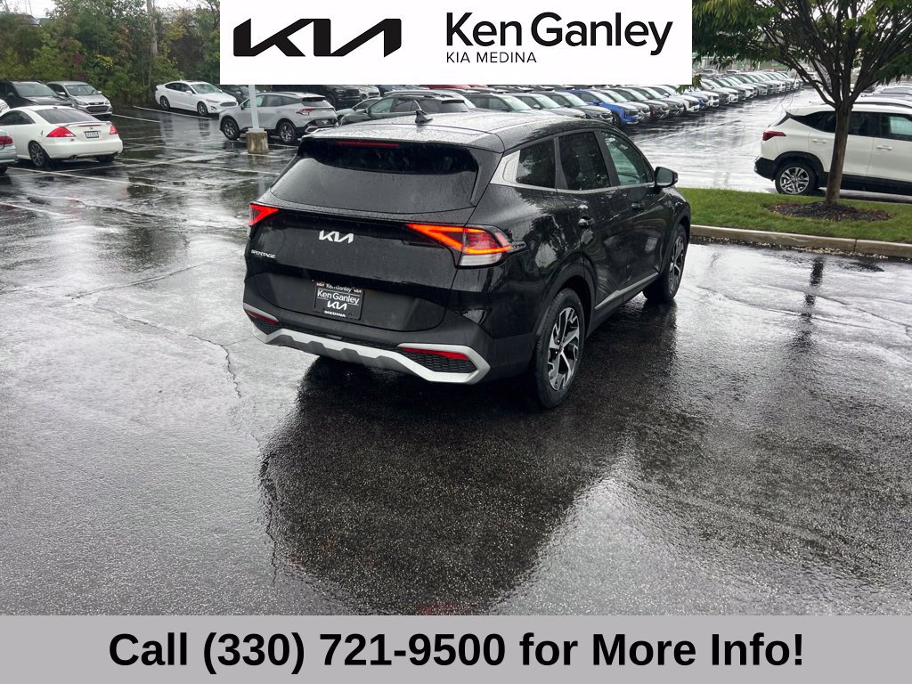 Certified 2024 Kia Sportage EX FWD image 11