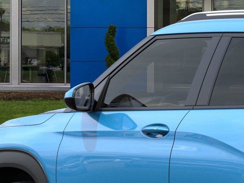 New 2026 Chevrolet TrailBlazer LT w/ LT Cold Weather Package AWD/4WD image 13