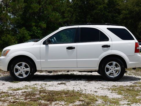 Used 2007 Kia Sorento 2WD image 3