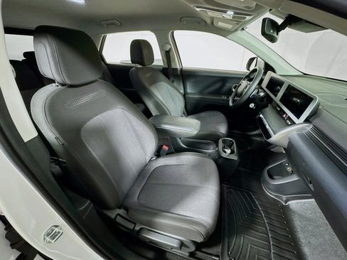 Used 2024 Hyundai Ioniq 5 SEL image 27
