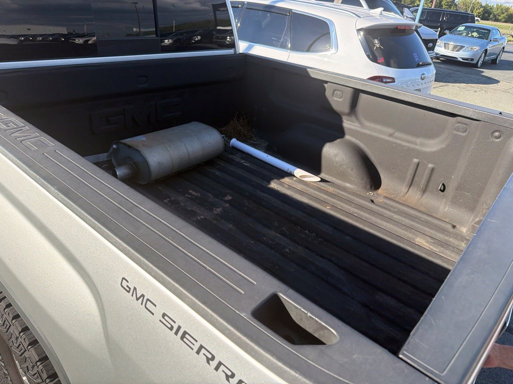Used 2018 GMC Sierra 1500 SLT AWD/4WD image 8