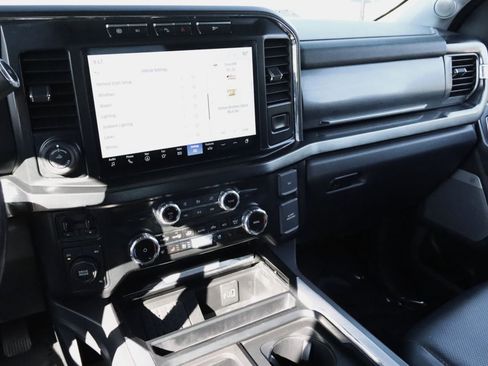 Used 2023 Ford F350 Lariat w/ Lariat Ultimate Package AWD/4WD image 48