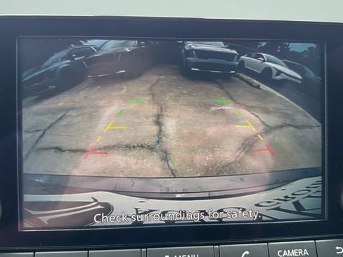 Used 2025 Nissan Altima 2.5 SV FWD image 19