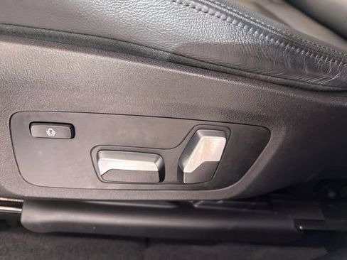 Used 2021 BMW X3 xDrive30i w/ Convenience Package (ZC2) image 24