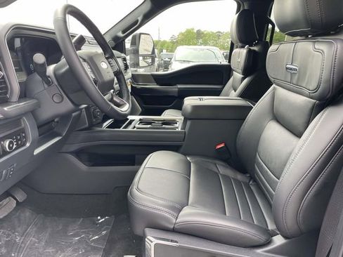 New 2026 Ford F250 Platinum image 16