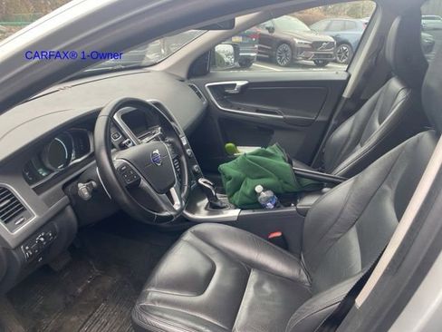 Used 2014 Volvo XC60 T6 image 7