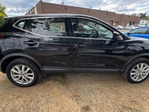 Used 2021 Nissan Rogue Sport S AWD/4WD image 6
