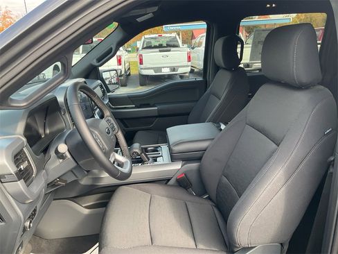 New 2025 Ford F150 XLT w/ Equipment Group 302A MID image 15