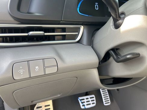 New 2026 Hyundai Elantra SEL Sport Premium FWD image 18