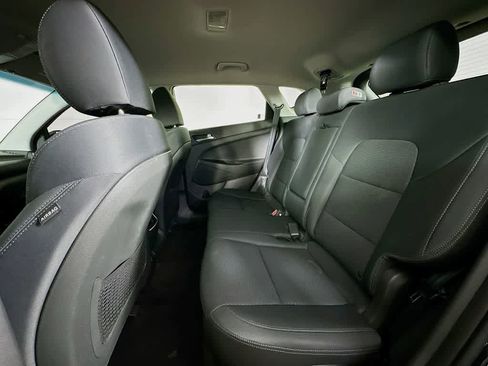 Used 2020 Hyundai Tucson SEL w/ Winter Weather Package image 14