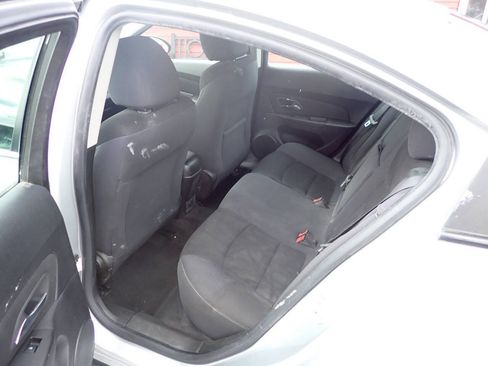 Used 2013 Chevrolet Cruze LT FWD image 8
