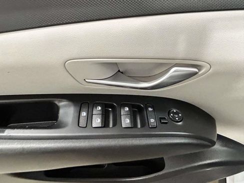Used 2022 Hyundai Tucson SEL FWD image 13