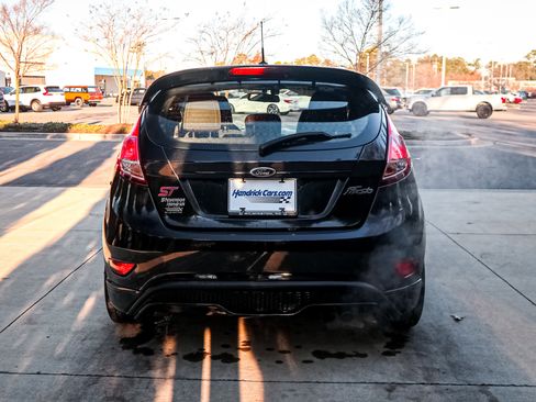 Used 2015 Ford Fiesta ST image 9