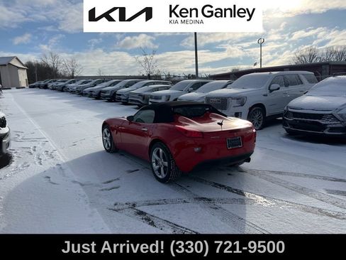 Used 2008 Pontiac Solstice Convertible w/ Preferred Package image 7