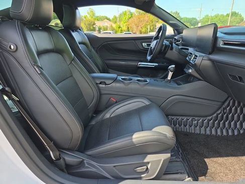 Used 2024 Ford Mustang GT Premium RWD image 15