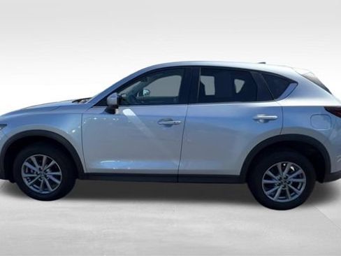 Used 2023 MAZDA CX-5 AWD 2.5 S w/ Select Package image 3