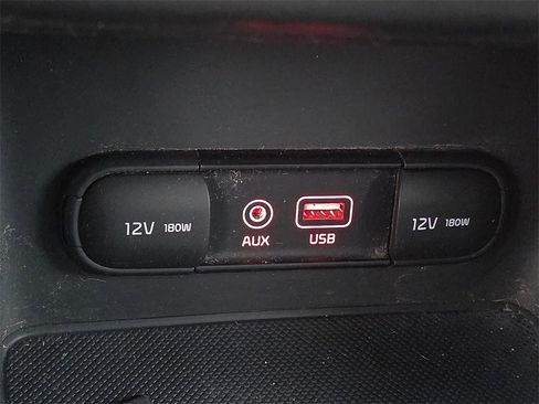 Used 2018 Kia Sportage LX image 24