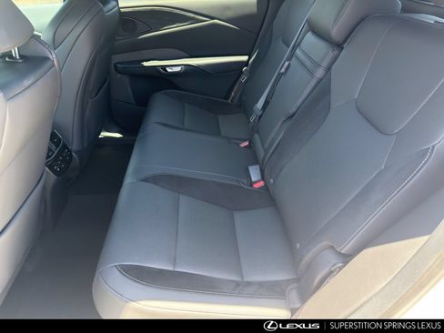 Used 2023 Lexus RX 500h F Sport w/ Accessory Package (Z1) AWD/4WD image 26