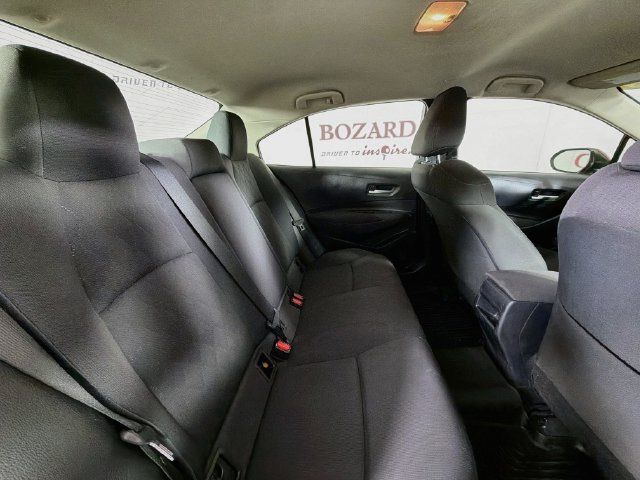 Used 2020 Toyota Corolla LE FWD image 29