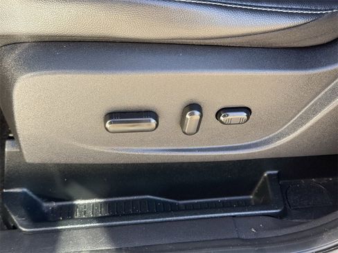 Certified 2018 Ford Escape Titanium image 26