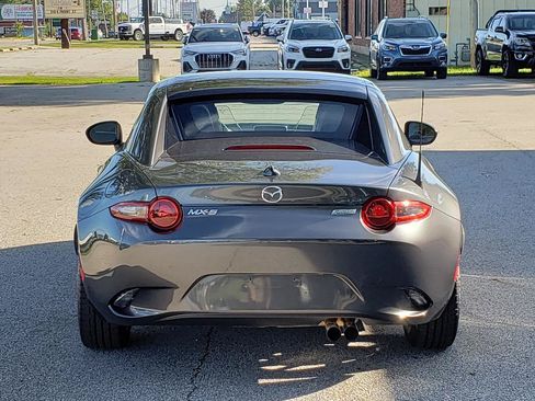 Used 2017 MAZDA MX-5 Miata RF Grand Touring RWD image 4