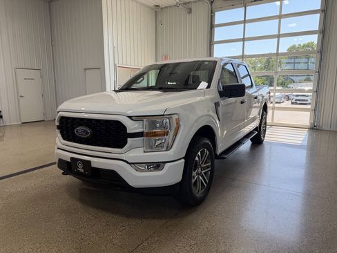 Used 2022 Ford F150 XL w/ STX Appearance Package AWD/4WD image 2