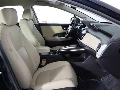 Used 2018 Honda Clarity Touring image 17