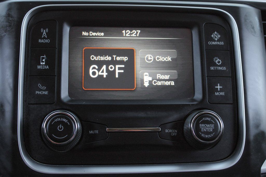 Used 2021 RAM 1500 Classic SLT AWD/4WD image 30