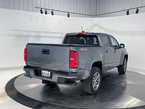 Used 2022 Chevrolet Colorado W/T w/ Custom Special Edition image 11