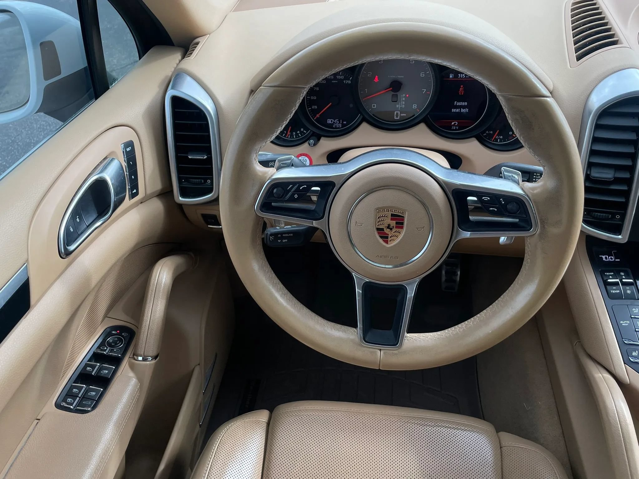 Used 2016 Porsche Cayenne S AWD/4WD image 11