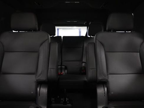 Used 2023 Chevrolet Tahoe LT w/ Luxury Package AWD/4WD image 35