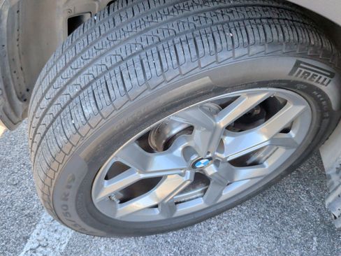 Used 2021 BMW X3 xDrive30i w/ Premium Package AWD/4WD image 11