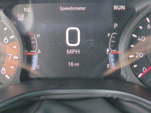 New 2026 Jeep Compass Latitude image 11