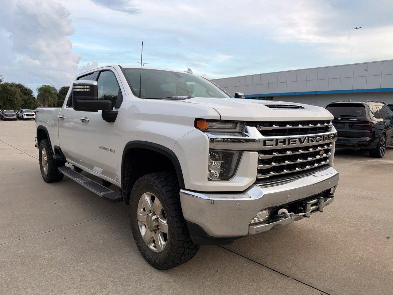 Used 2020 Chevrolet Silverado 2500 LTZ w/ LTZ Plus Package AWD/4WD image 10