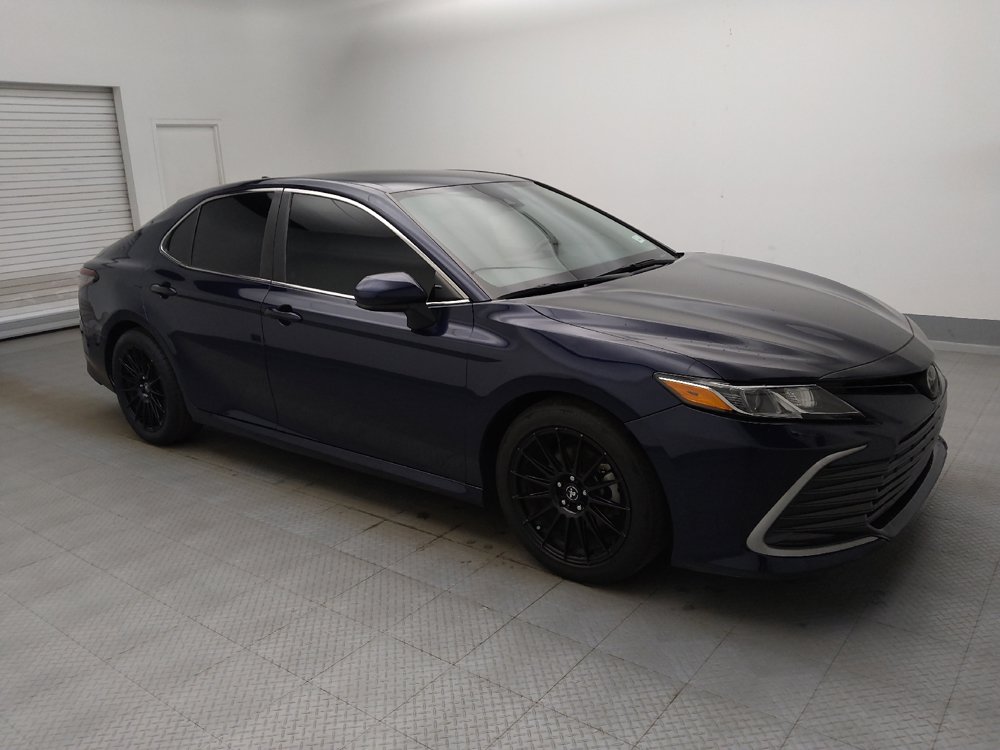 Used 2022 Toyota Camry LE FWD image 11