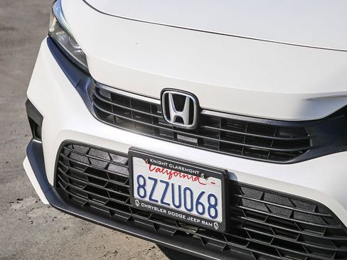 Used 2022 Honda Civic EX image 6