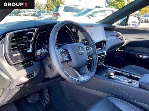 Certified 2025 Lexus RX 350 Premium image 14